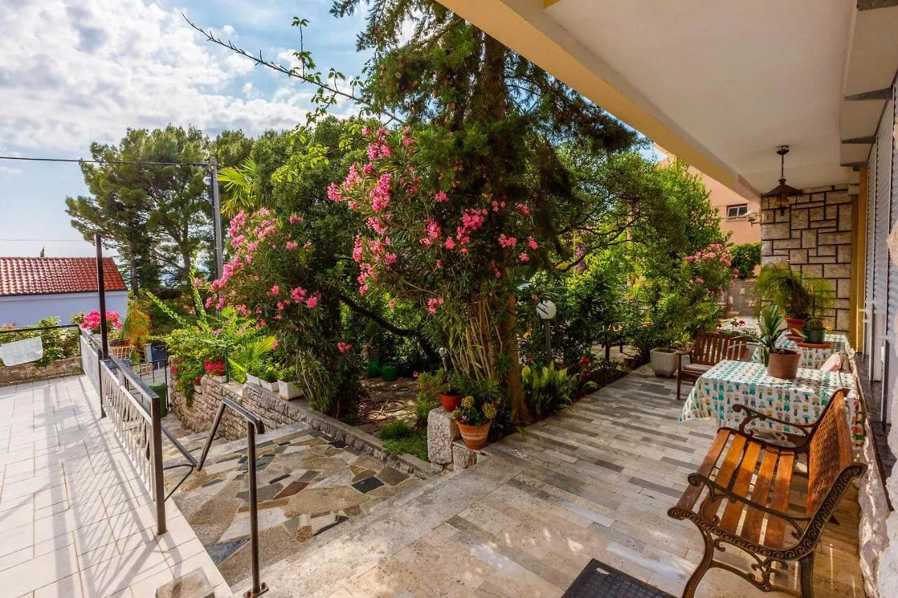 Apartments Kamen Croatia